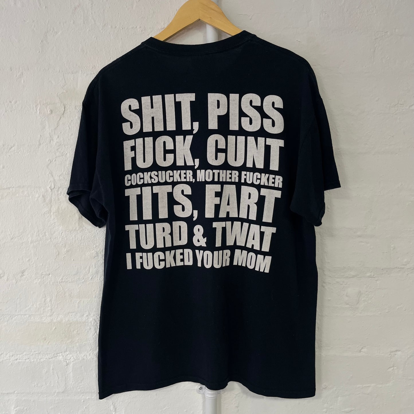 Blink 182 Offending Moms Band T-Shirt Large