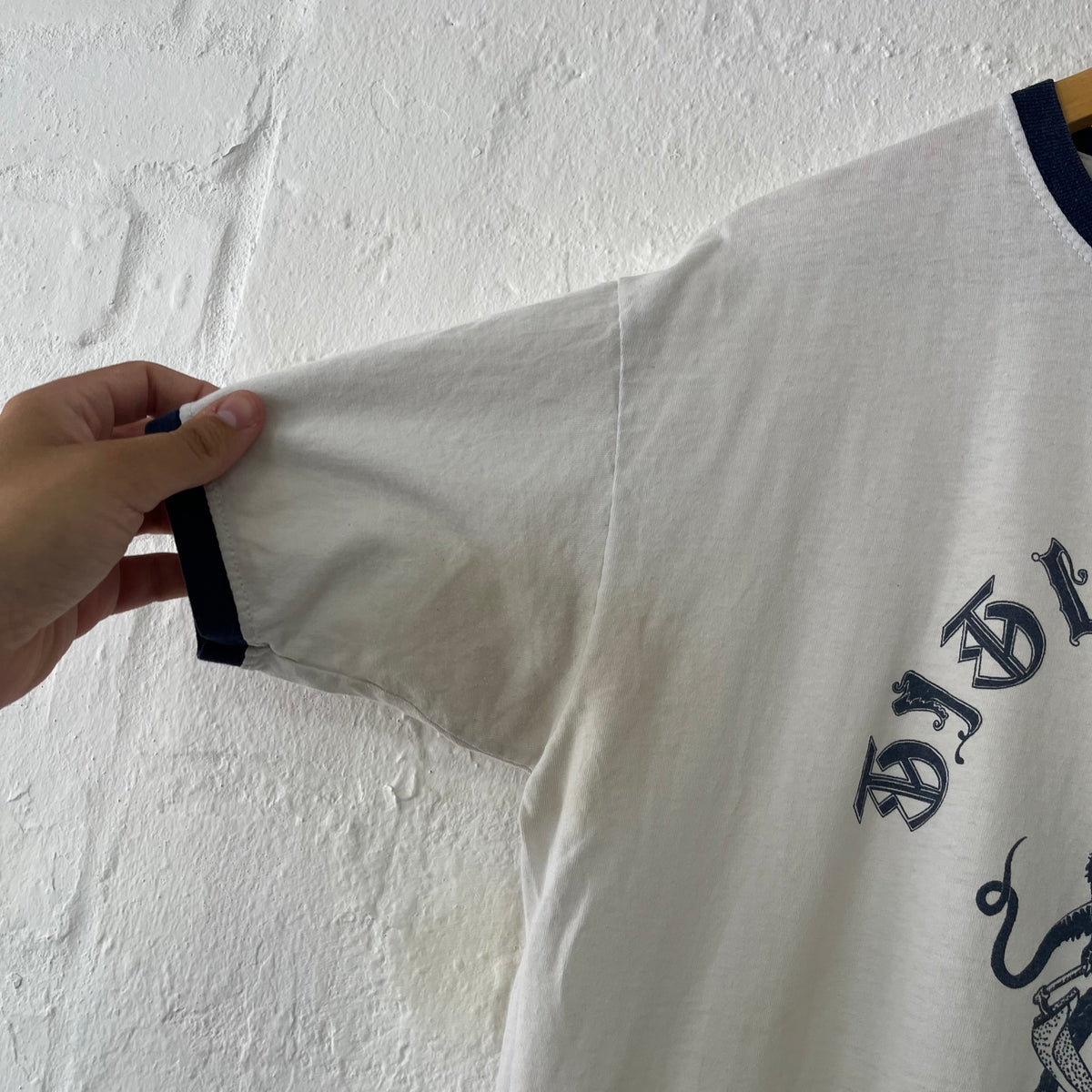 Title Fight Devil Saturn Ringer Band T-Shirt Medium 2010s