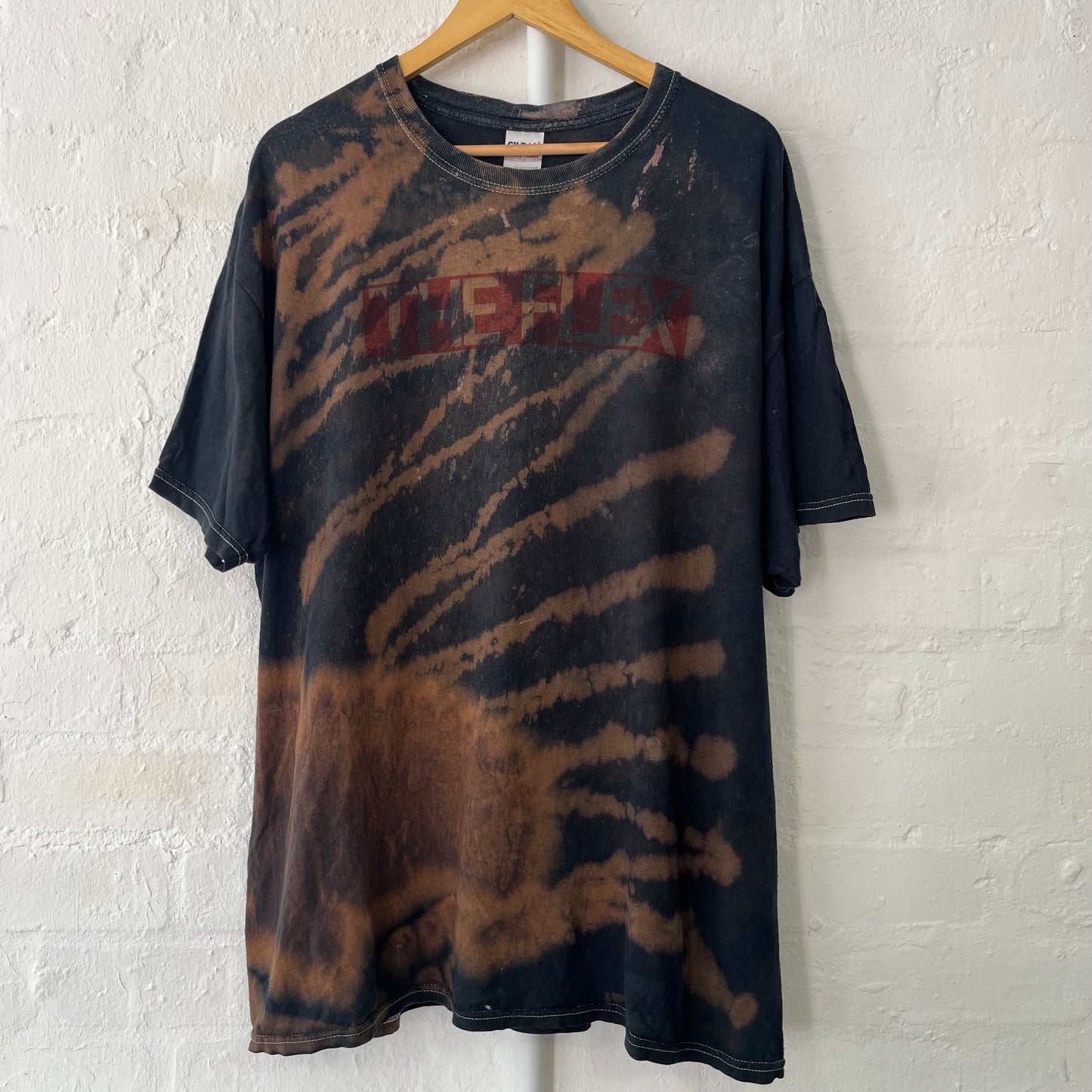 The Flex Bleached Hardcore Band T-Shirt XL