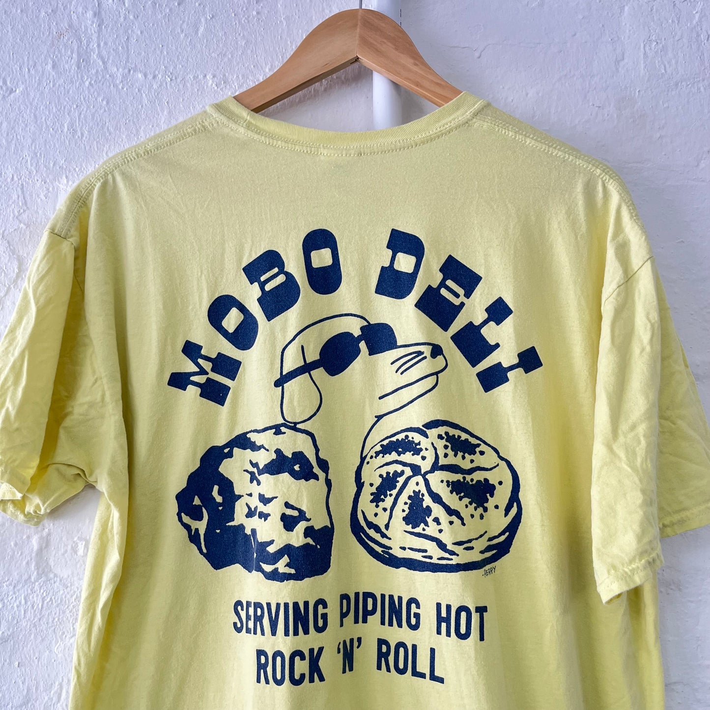 Modern Baseball Mobo Deli Band T-Shirt XL