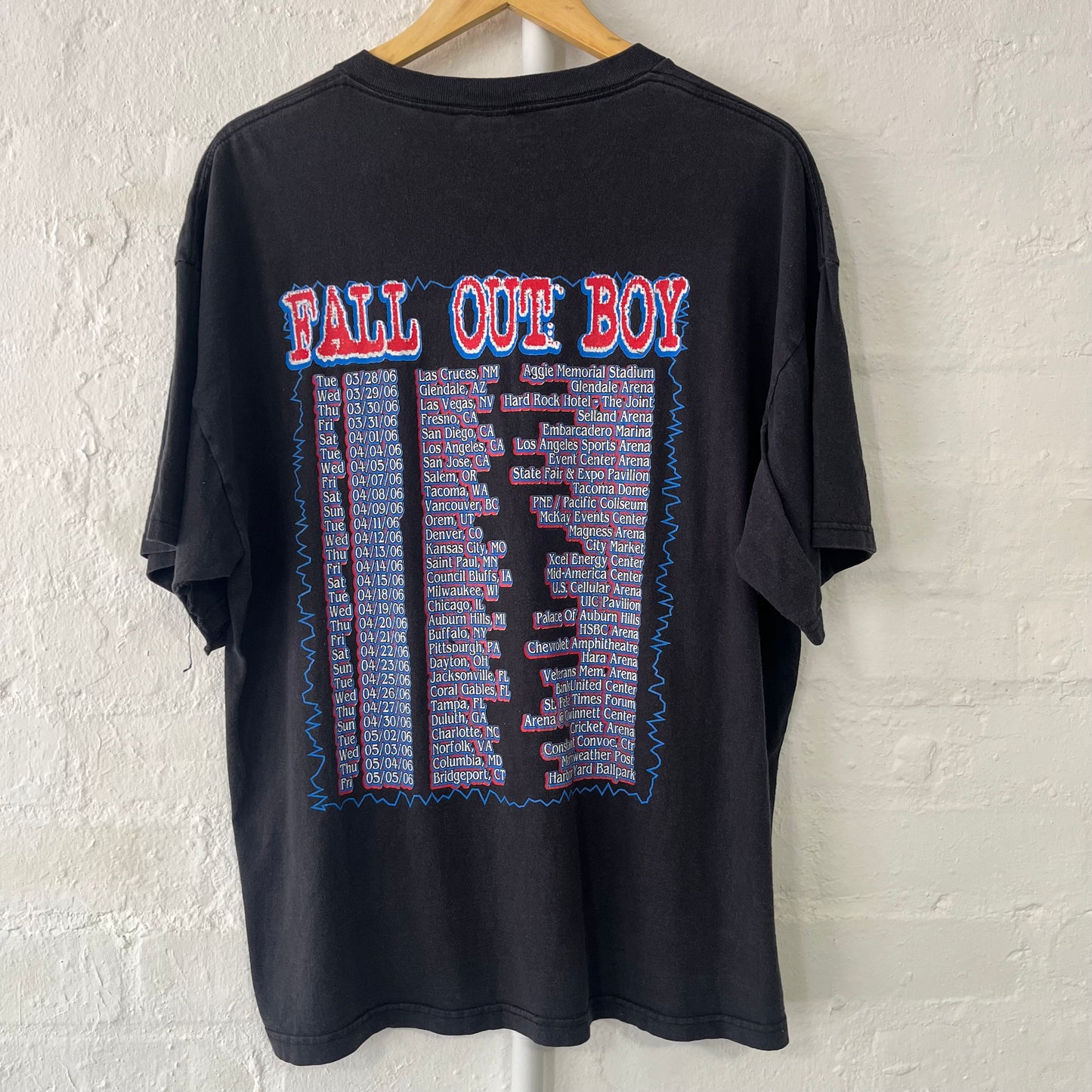 Fall Out Boy Band Tour T-Shirt XL 2006