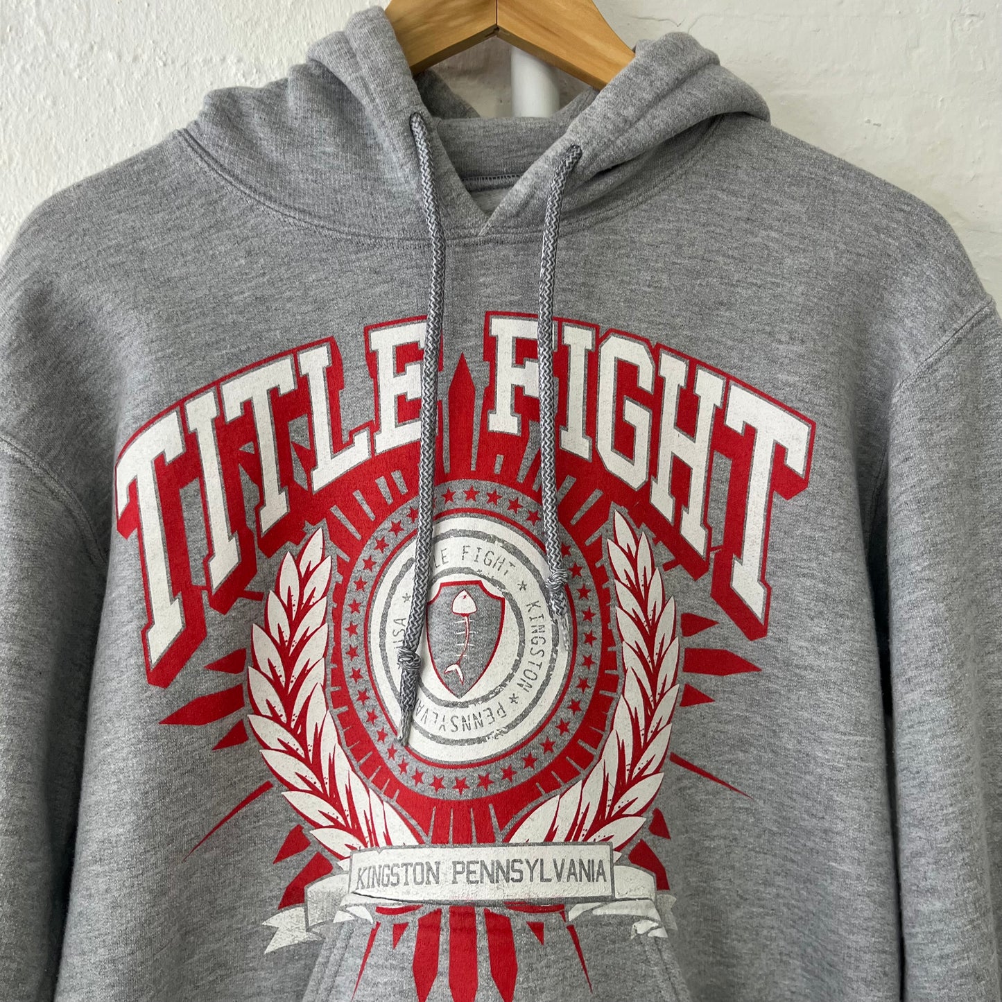 Title Fight Kingston Crest Band Hoodie Small 2000s