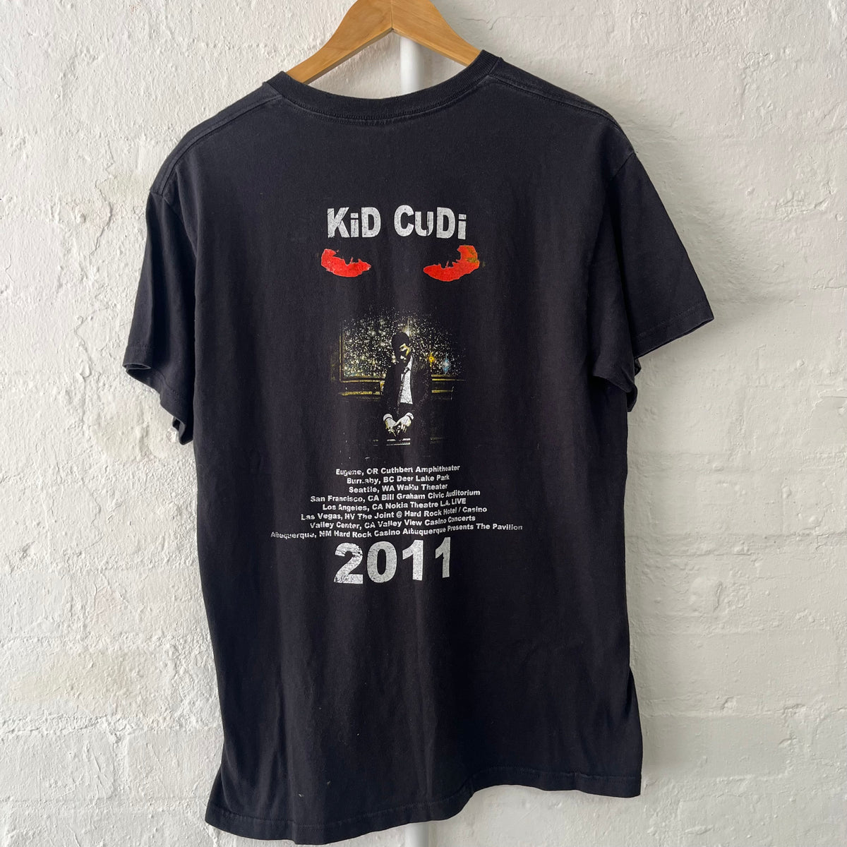 Kid Cudi The Cud Life Tour T-Shirt Large 2011 Rap Tee