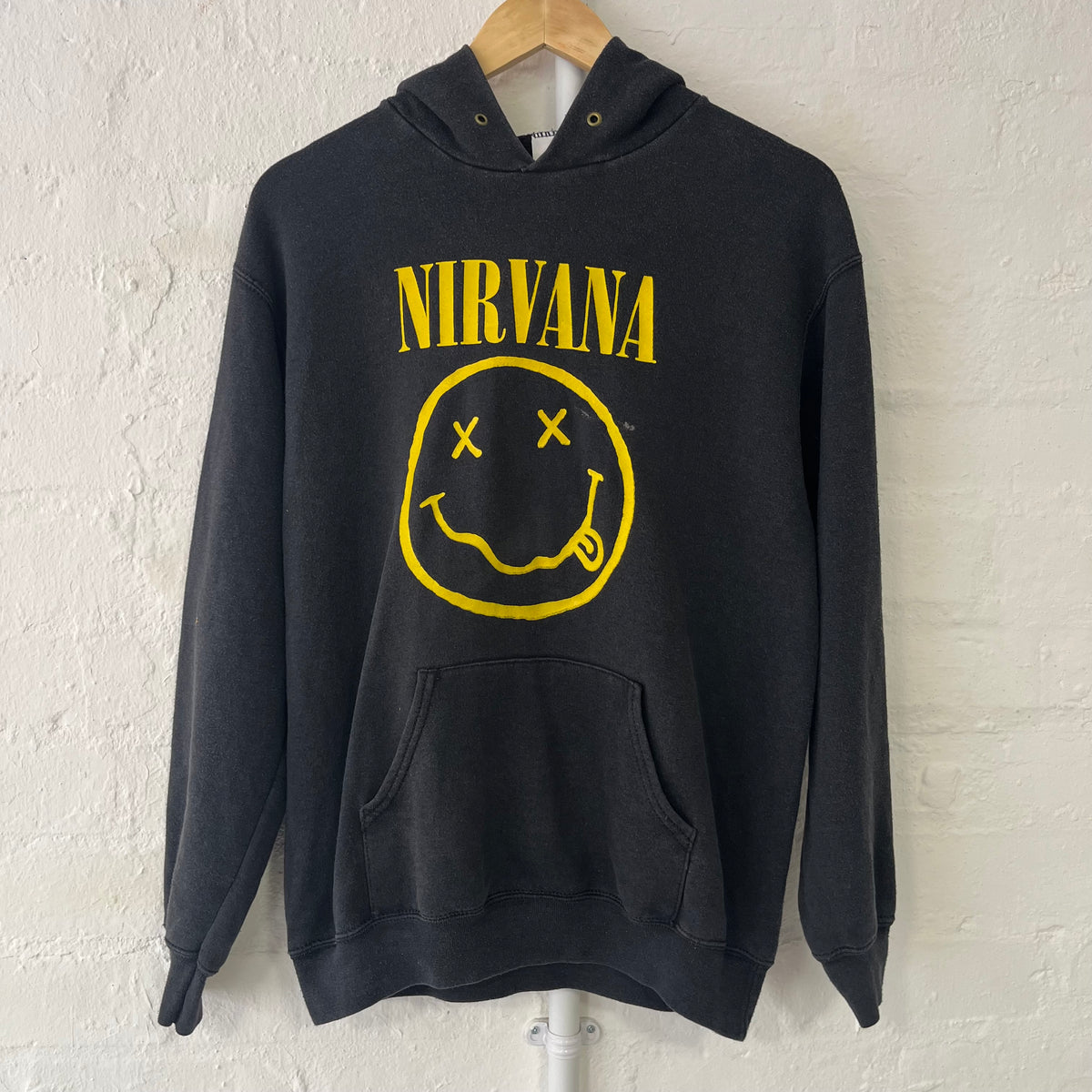 Nirvana Smiley Face Band Hoodie Medium 2000s