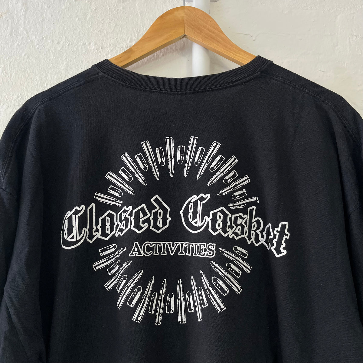 Vein Closed Casket Activities Band T-Shirt XXL 2010s