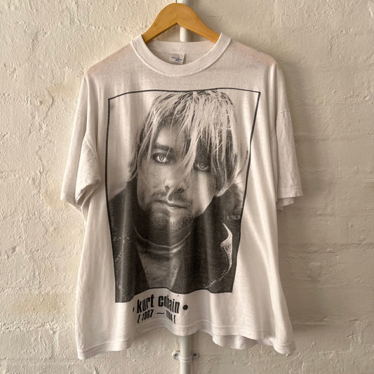 Nirvana Kurt Cobain Memorial T-Shirt XL 90s