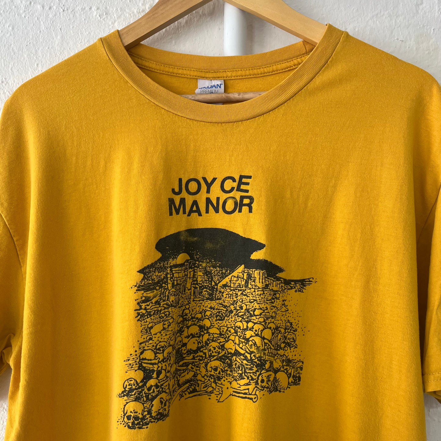 Joyce Manor Skull Pile Band T-Shirt XL