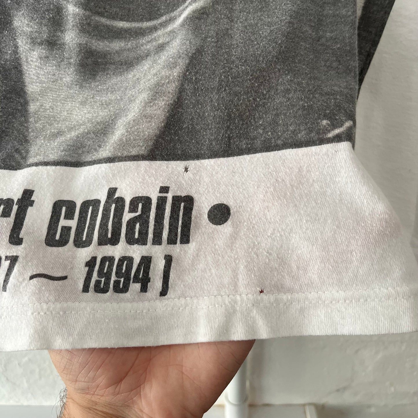 Nirvana Kurt Cobain Memorial T-Shirt XL 90s
