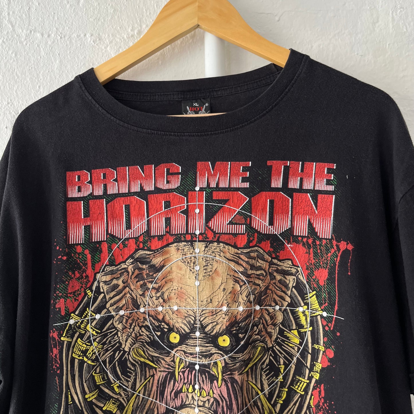 Bring Me The Horizon Predator Rip Band T-Shirt 2010s XL