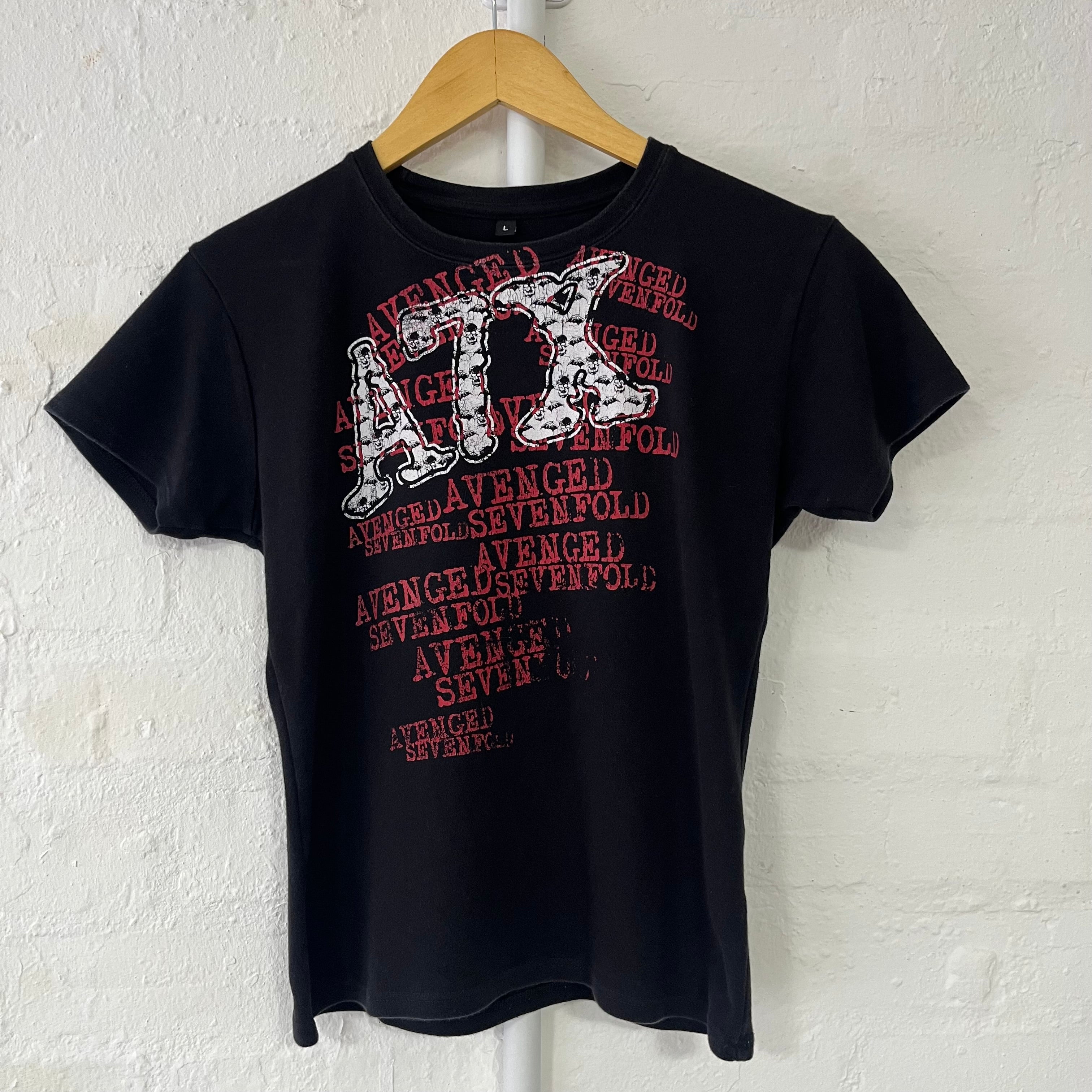 Avenged Sevenfold Women's Band T-Shirt Small 2000s – mullygarments