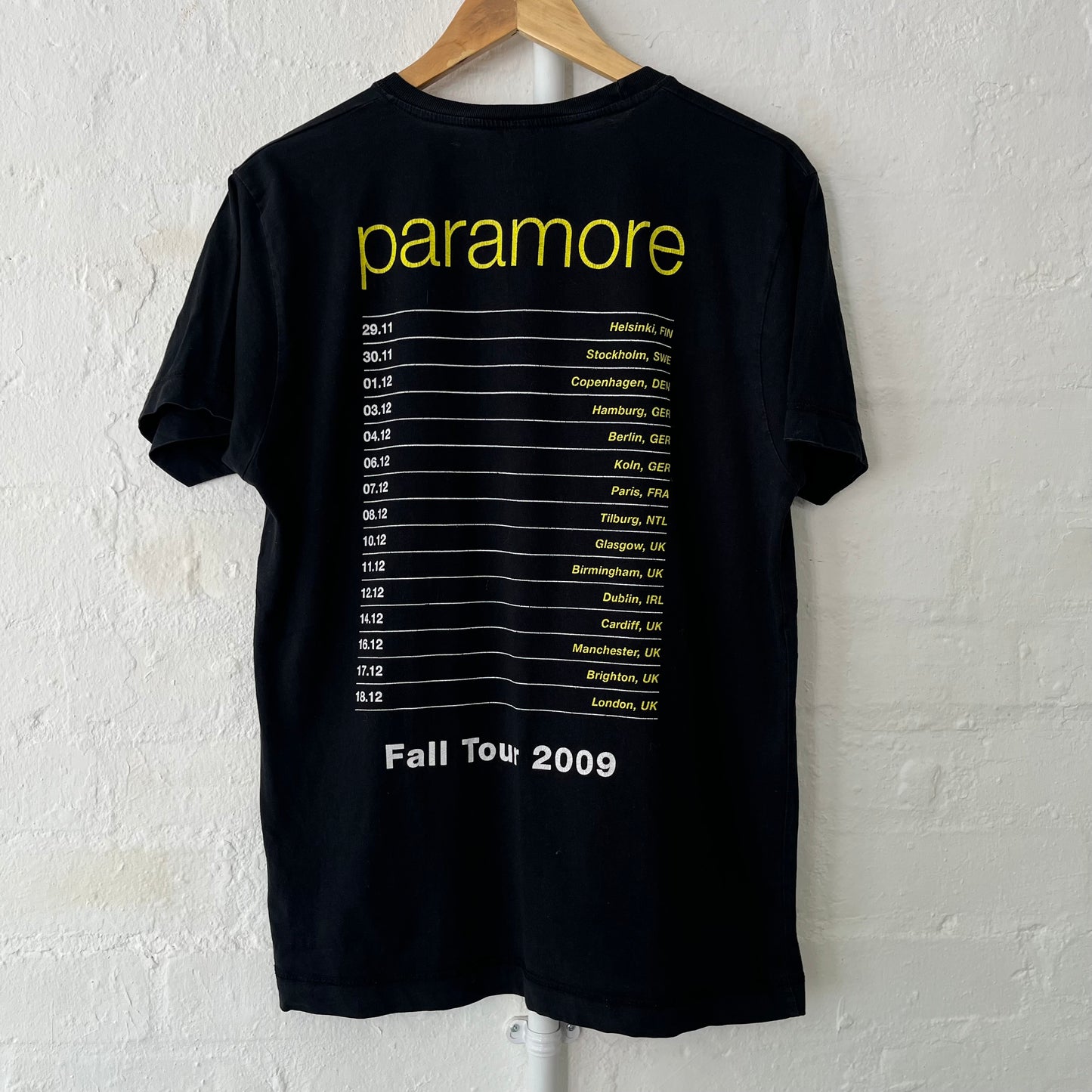 Paramore Fall Tour 2009 Band T-Shirt Large